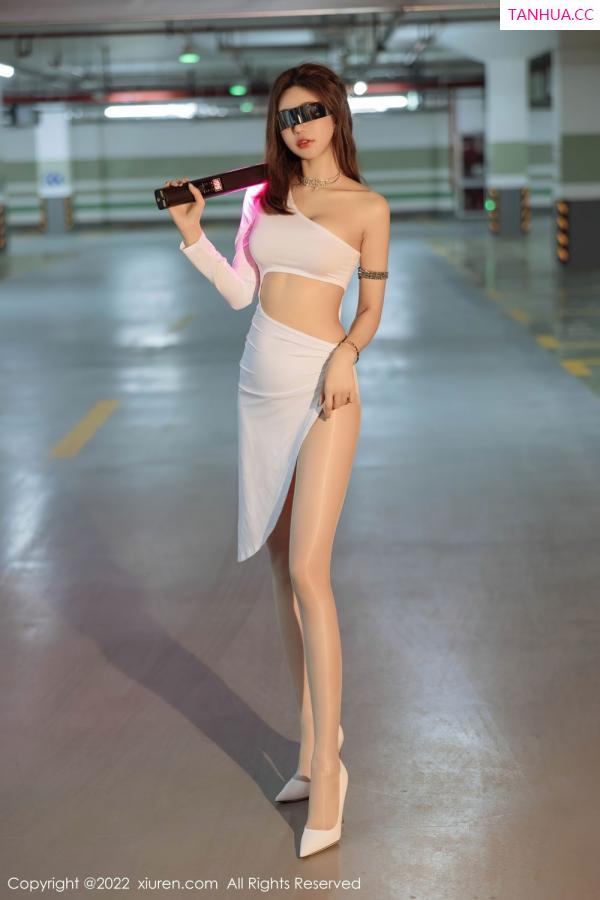 綺裡嘉 绮里嘉 [XiuRen]高清写真图 2022.07.08 No.5250 绮里嘉ula第53张图片